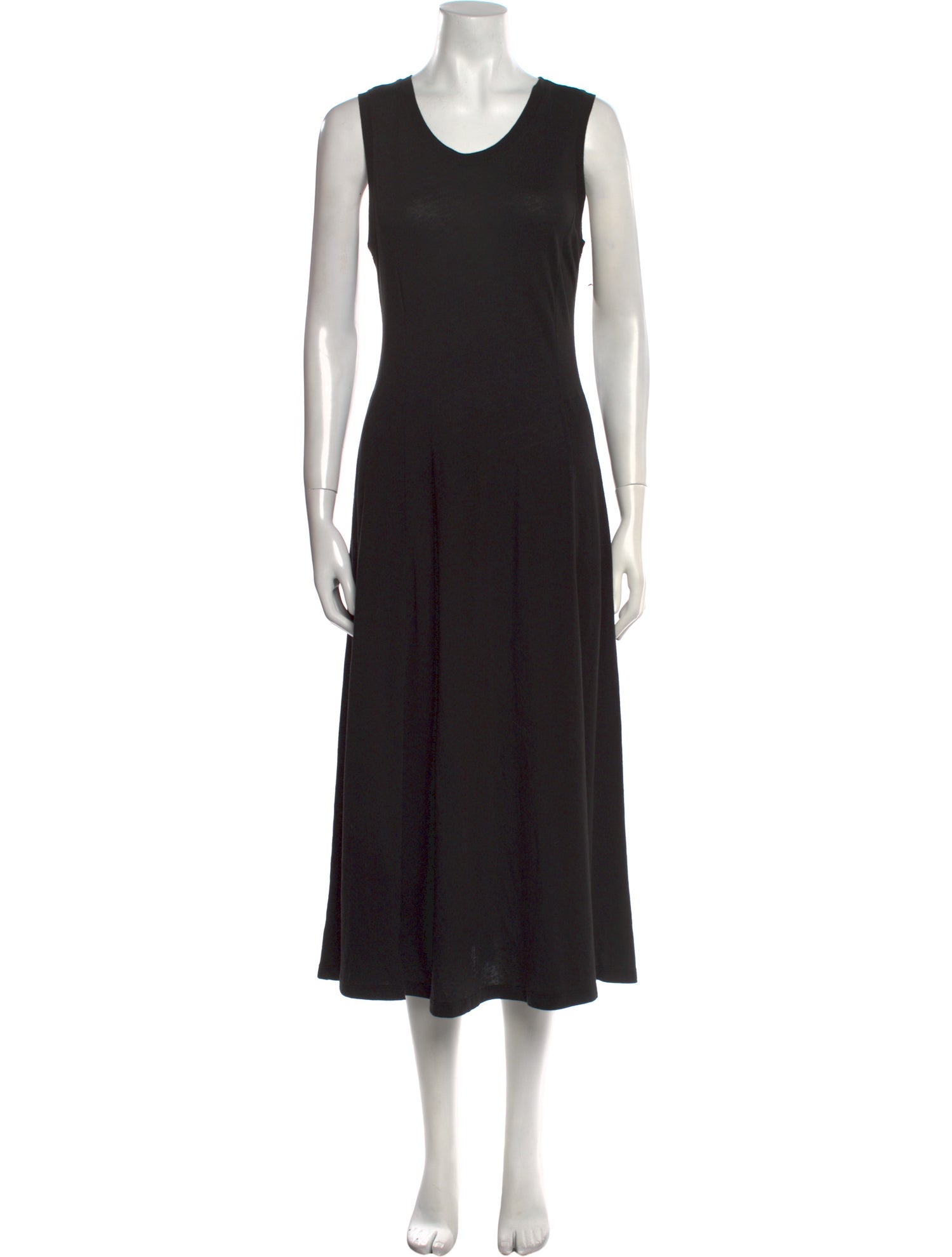 Raquel Allegra Scoop Neck Midi Length Dress