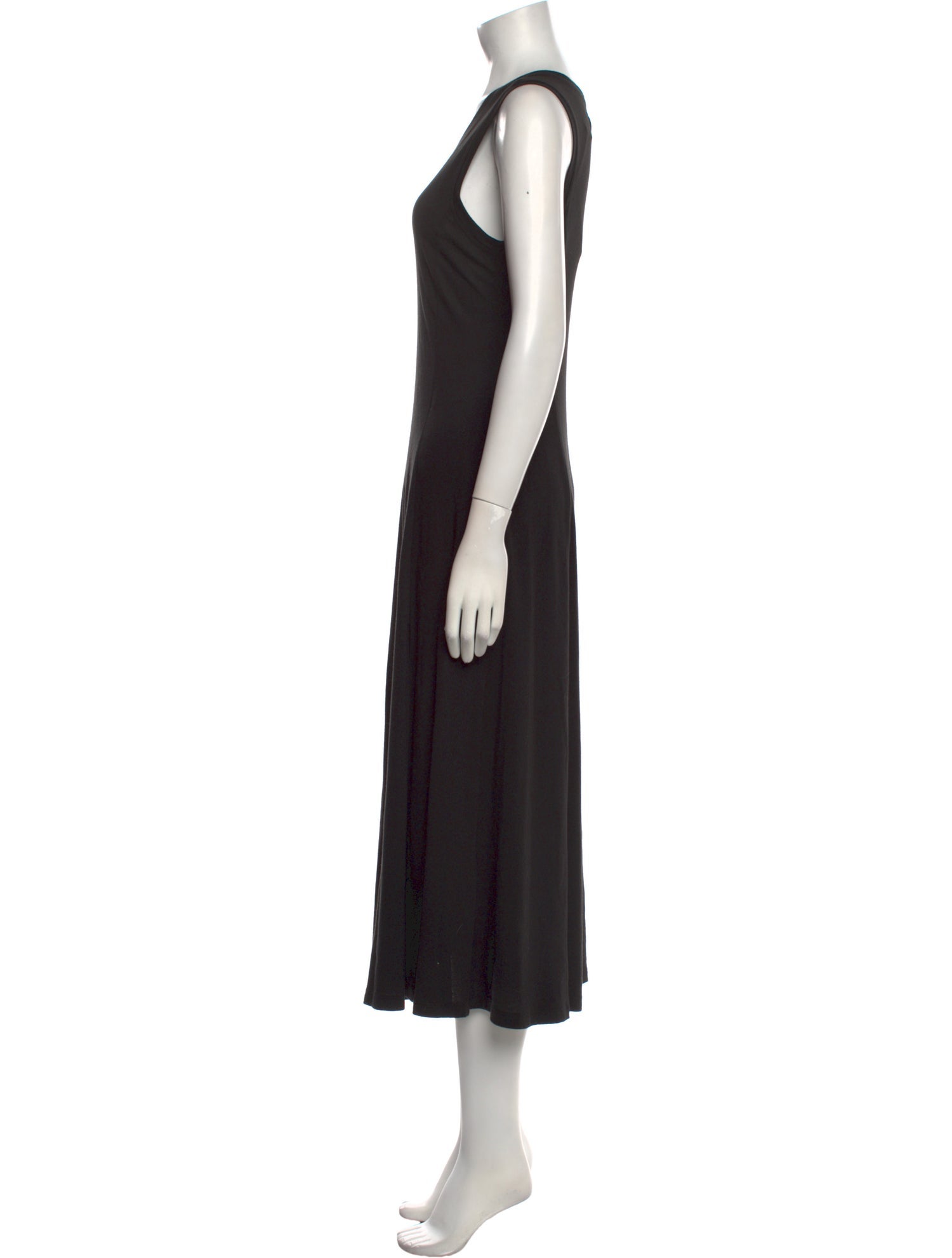 Raquel Allegra Scoop Neck Midi Length Dress