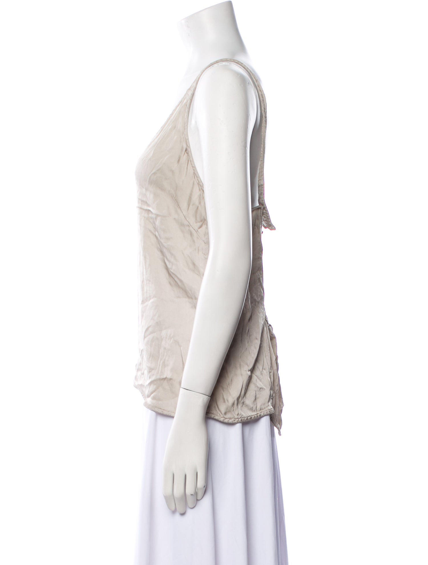 Raquel Allegra V-Neck Sleeveless Top