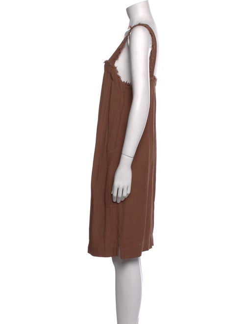 Raquel Allegra Square Neckline Knee-Length Dress