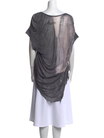 Raquel Allegra Colorblock Pattern V-Neck T-Shirt