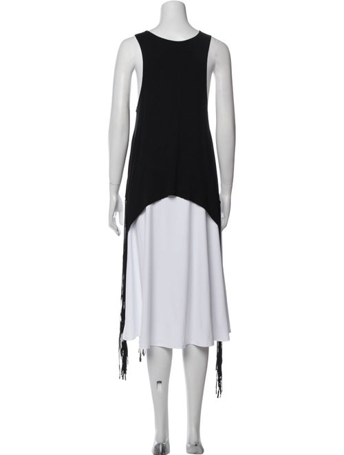 Raquel Allegra Scoop Neck Sleeveless Crop Top