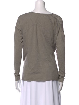 Raquel Allegra V-Neck Long Sleeve T-Shirt