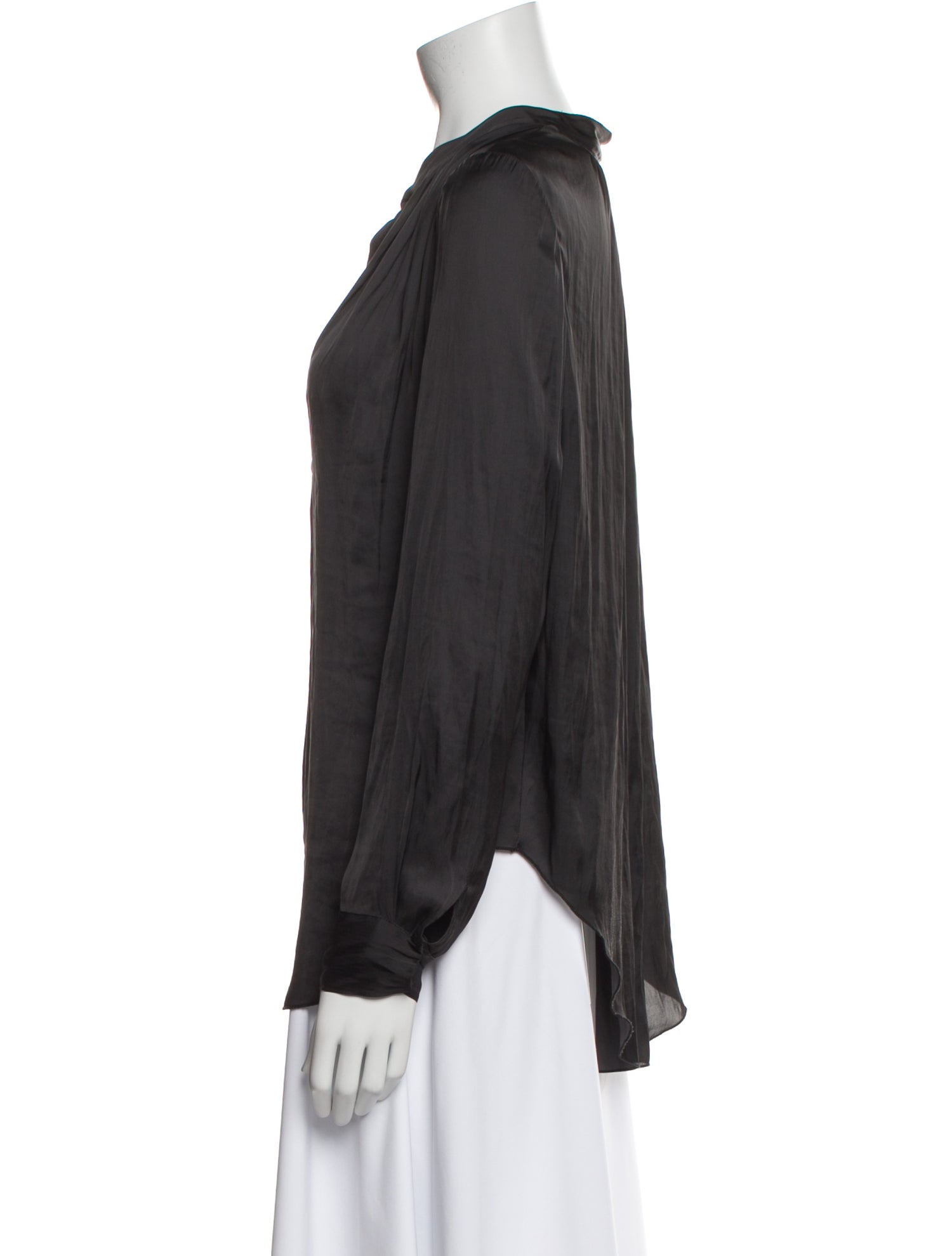 Raquel Allegra V-Neck Long Sleeve Blouse