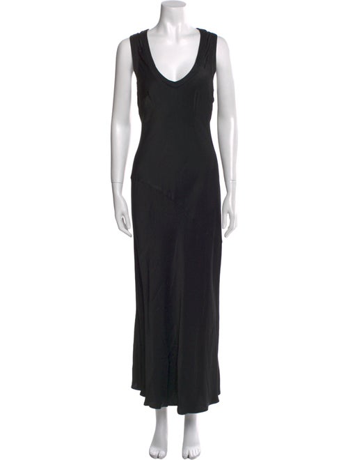 Raquel Allegra Scoop Neck Long Dress