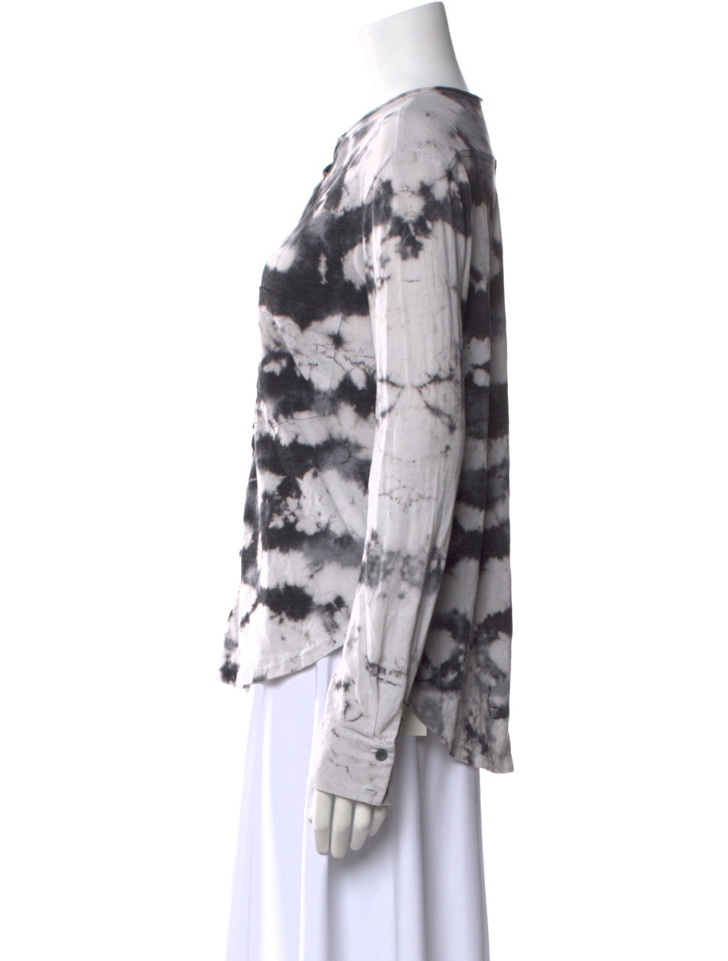 Raquel Allegra Tie-Dye Print Crew Neck Button-Up Top