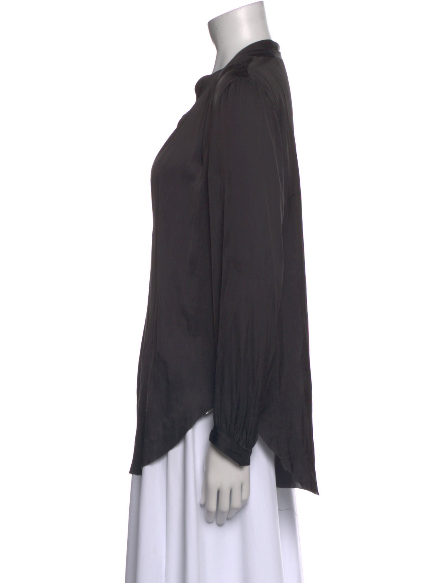 Raquel Allegra V-Neck Long Sleeve Blouse