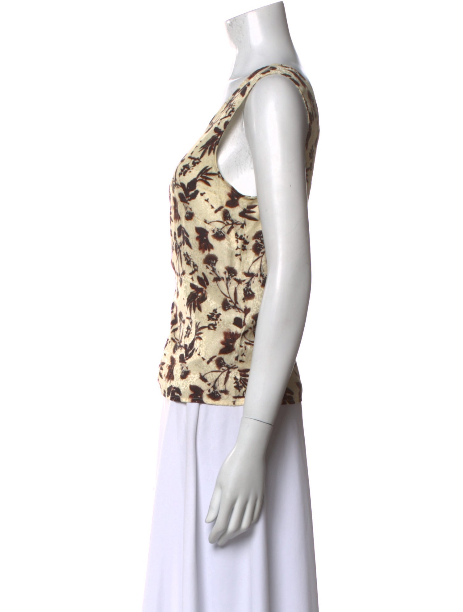 Raquel Allegra Printed V-Neck Top
