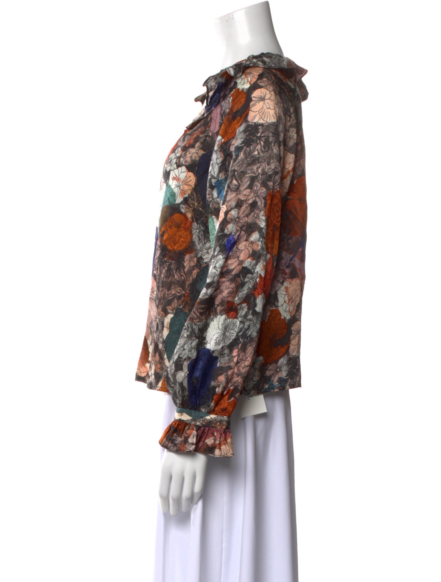 Raquel Allegra Floral Print V-Neck Blouse