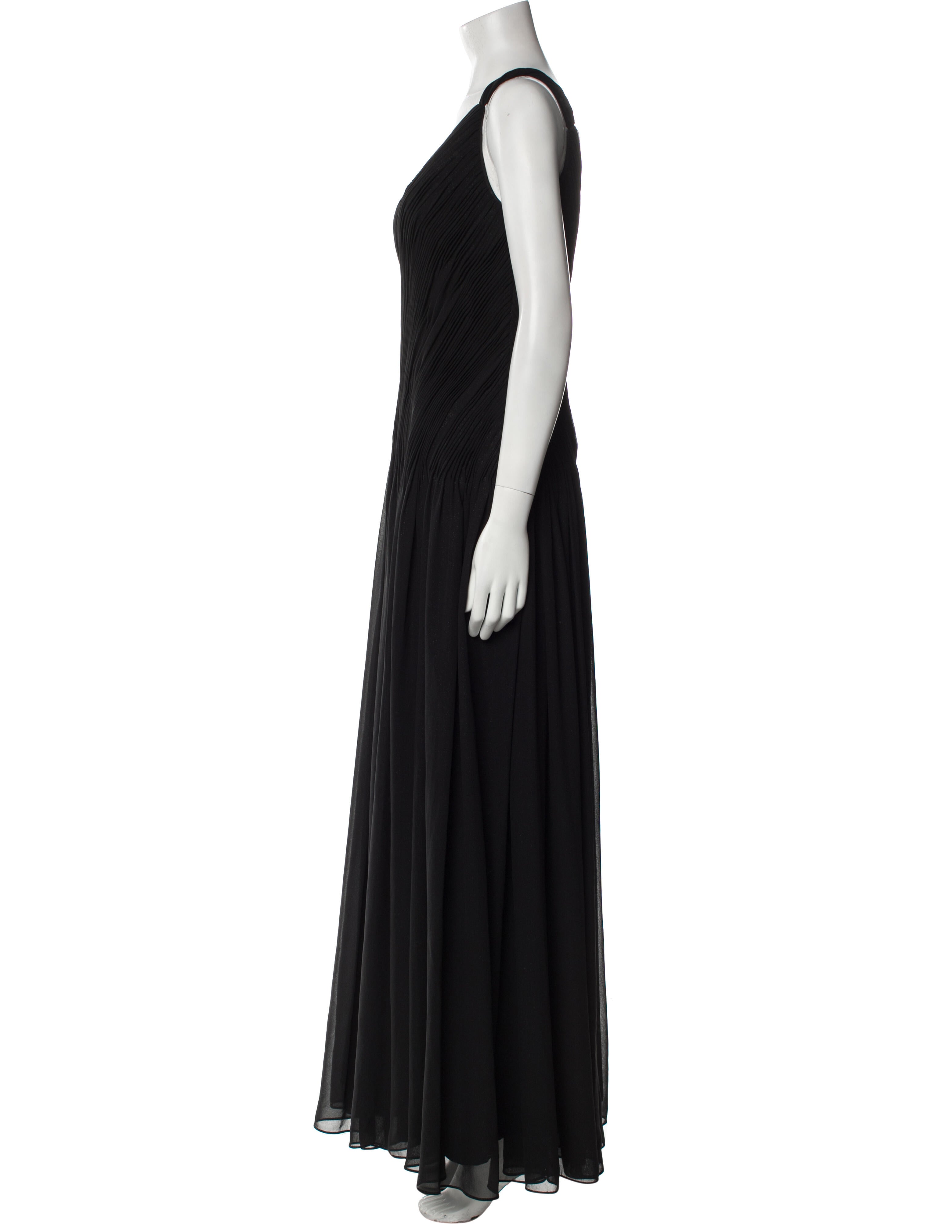 Rene Ruiz Scoop Neck Long Dress
