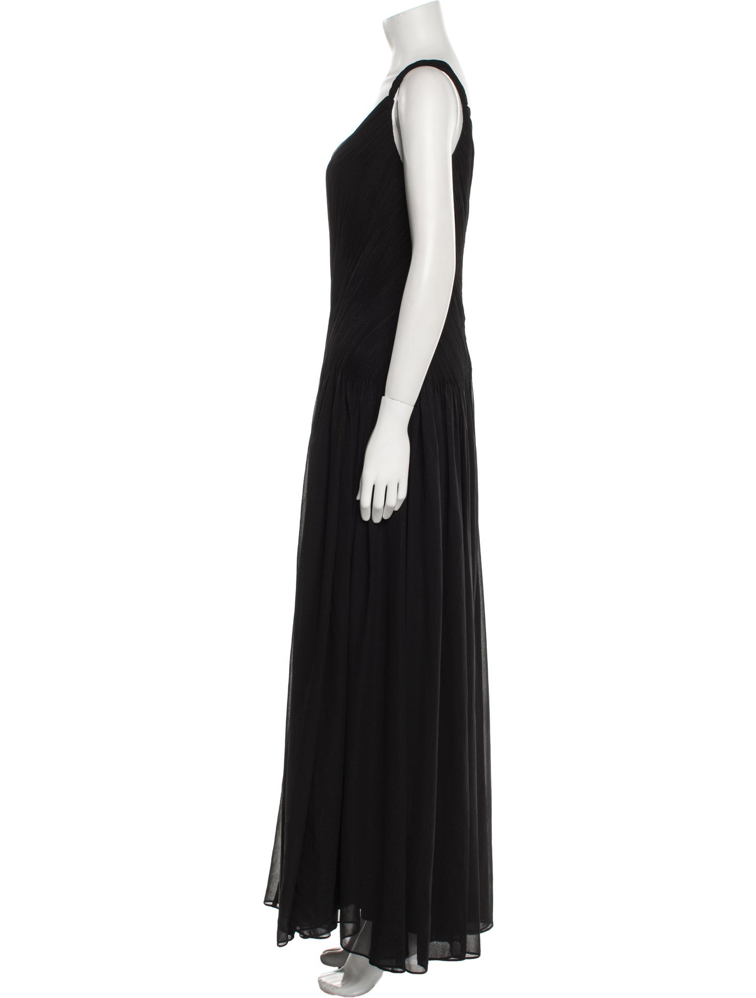 Rene Ruiz Scoop Neck Long Dress