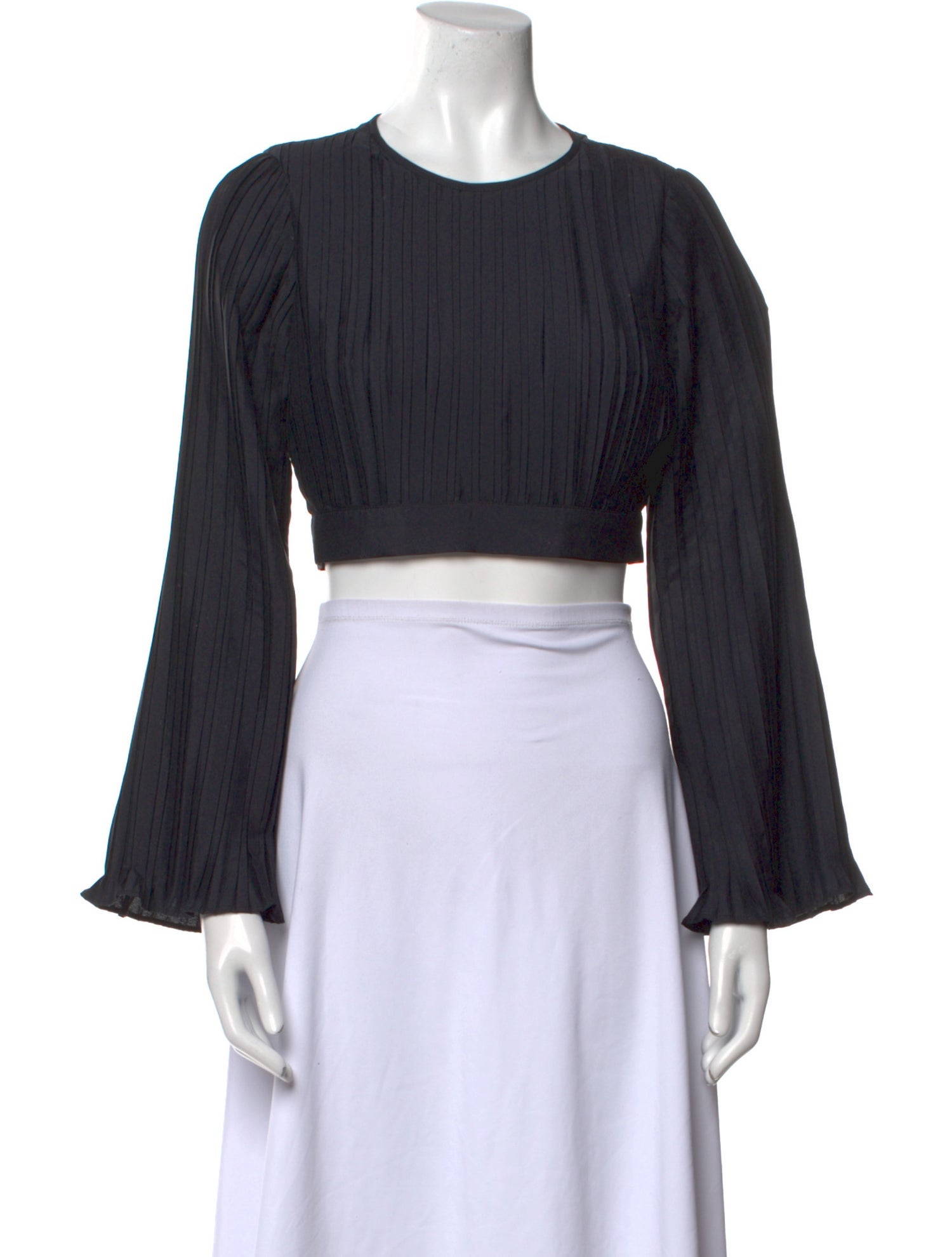 Rue Stiic Scoop Neck Long Sleeve Crop Top