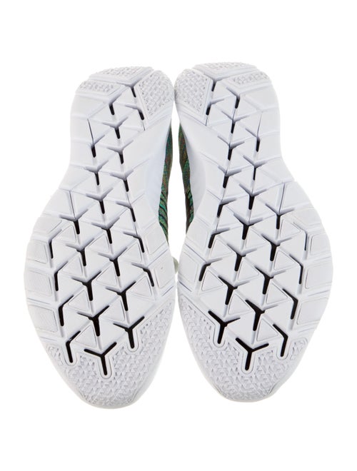 Riccardo Tisci x Nike Free Train Force Flyknit Sneakers