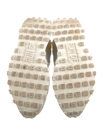 RUN OF Suede Sneakers