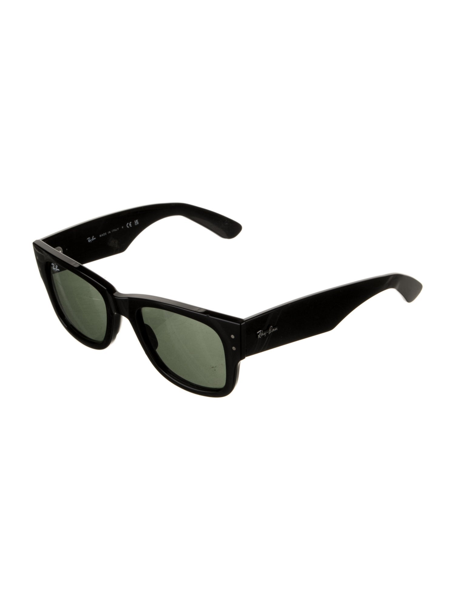 Ray-Ban Wayfarer Tinted Sunglasses