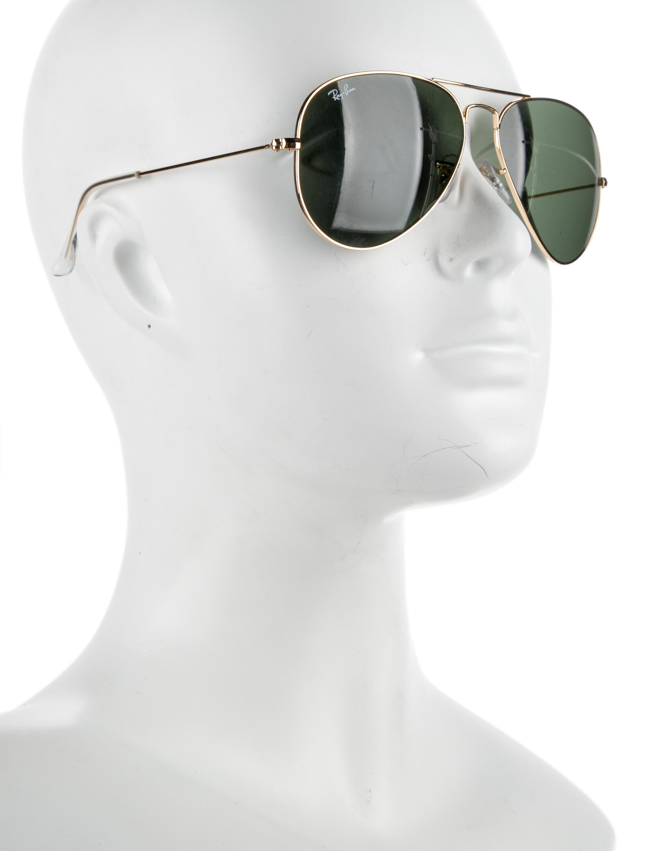 Ray-Ban Aviator Tinted Sunglasses