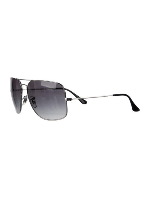 Ray-Ban Aviator Gradient Sunglasses
