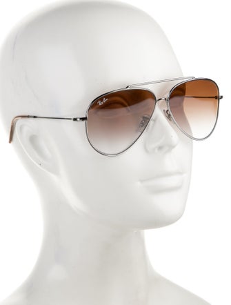 Ray-Ban Aviator Gradient Sunglasses