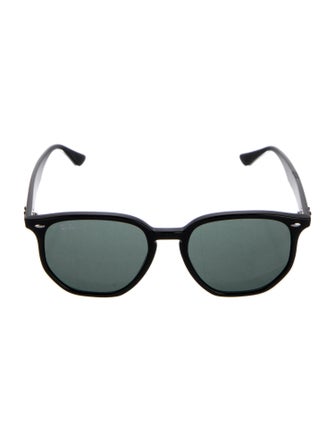 Ray-Ban Wayfarer Tinted Sunglasses