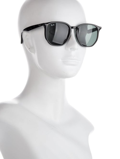 Ray-Ban Wayfarer Tinted Sunglasses