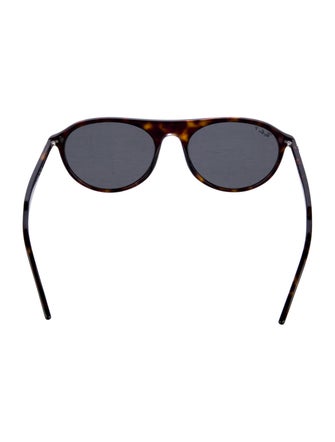 Ray-Ban Round Tinted Sunglasses