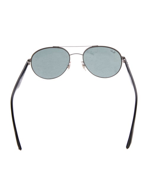 Ray-Ban Tinted Aviator Sunglasses