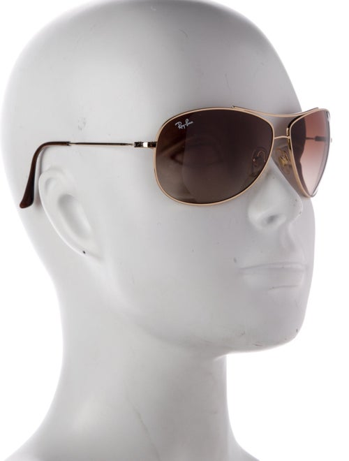 Ray-Ban Aviator Gradient Sunglasses