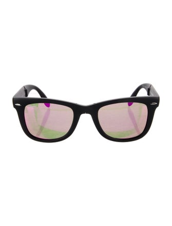 Ray-Ban Folding Wayfarer Wayfarer Sunglasses