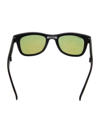 Ray-Ban Folding Wayfarer Wayfarer Sunglasses