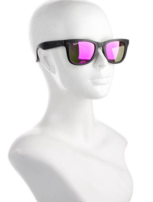 Ray-Ban Folding Wayfarer Wayfarer Sunglasses