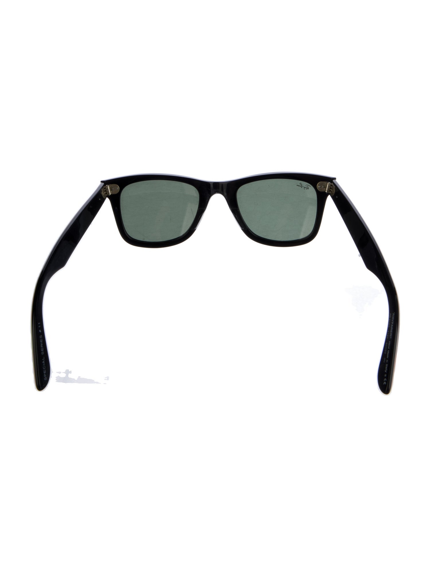 Ray-Ban Wayfarer Tinted Sunglasses