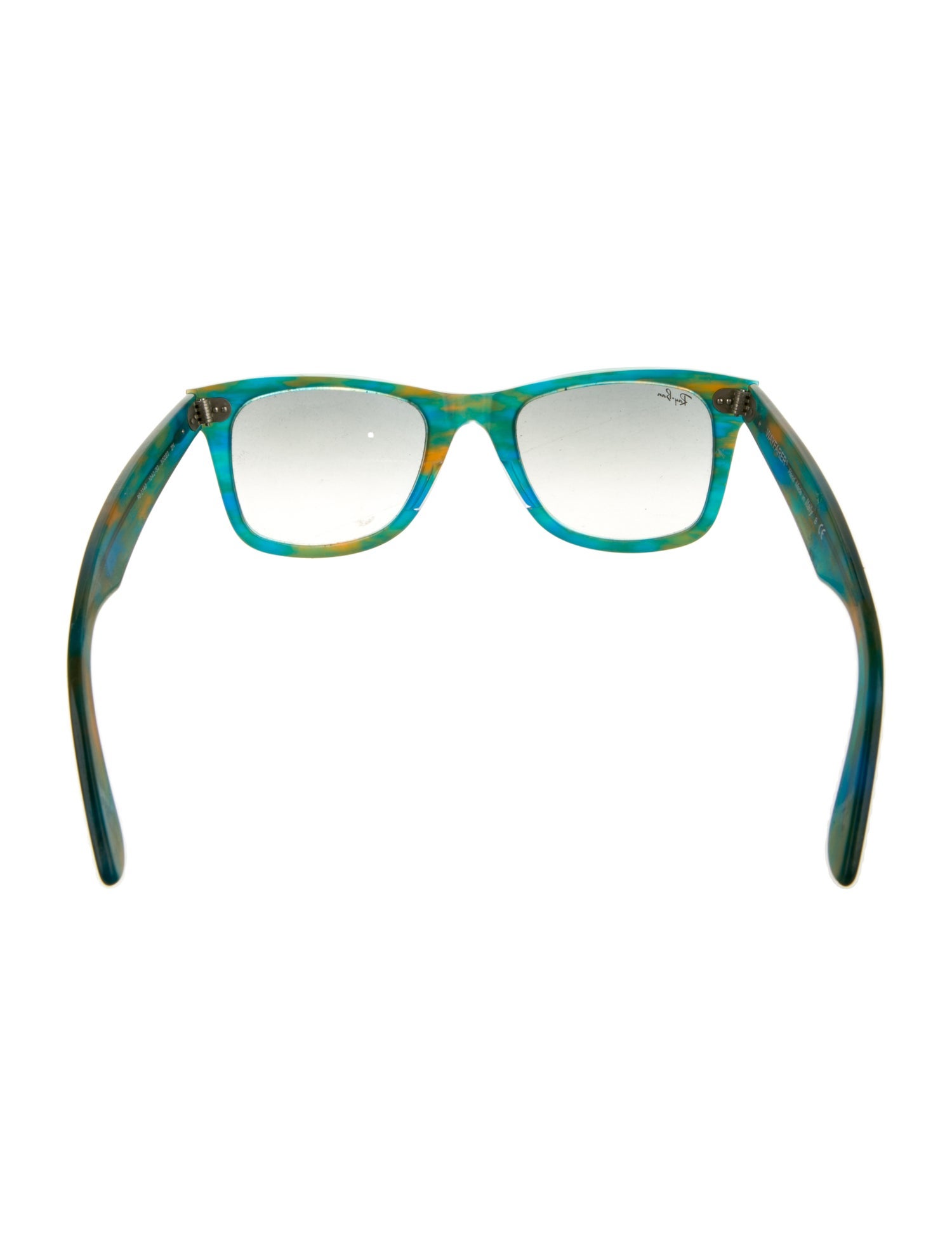 Ray-Ban Wayfarer Tinted Sunglasses