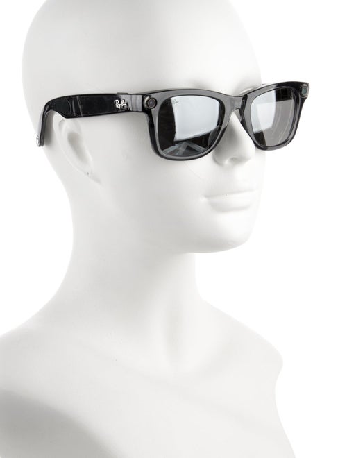 Ray-Ban x Meta Wayfarer Sunglasses