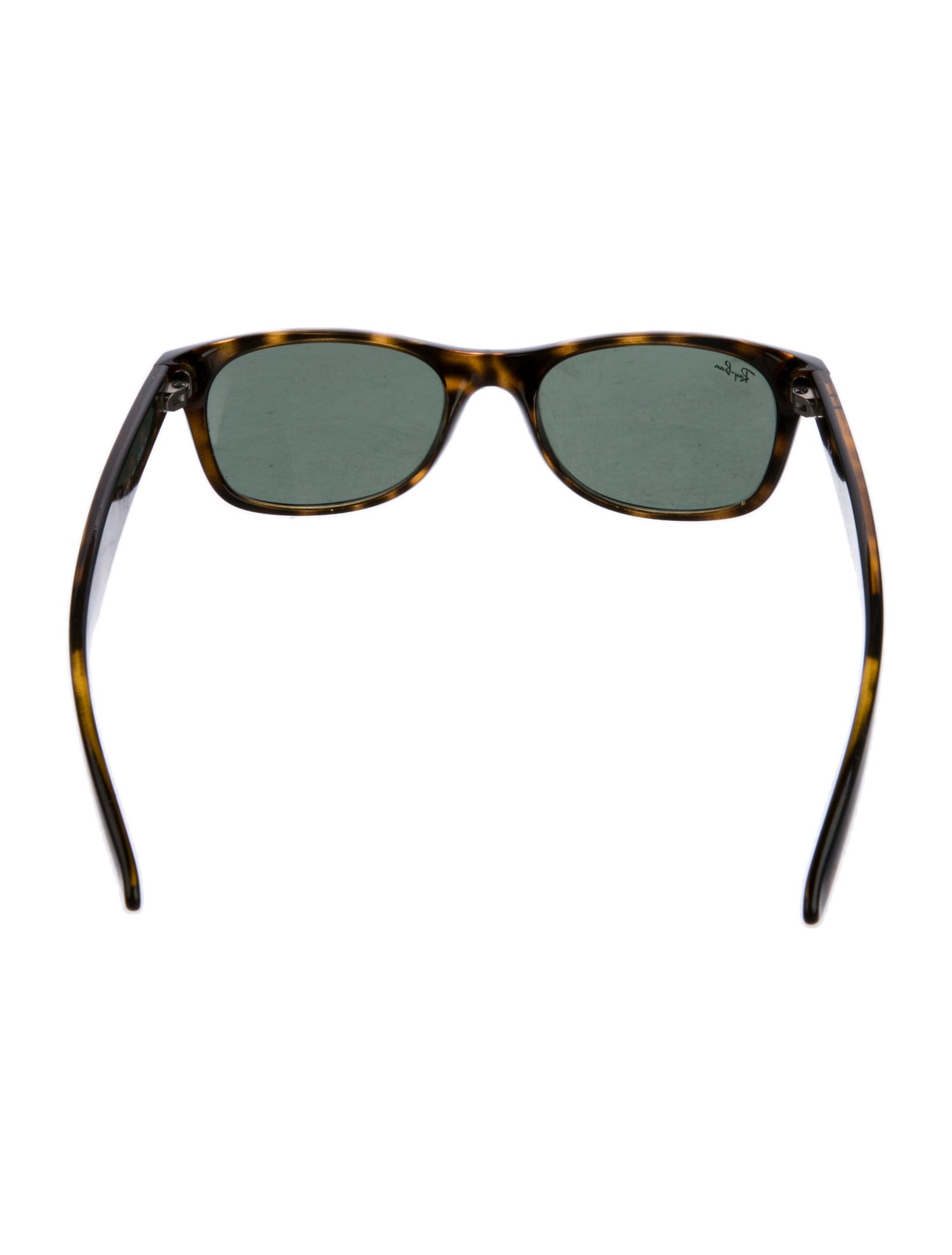 Ray-Ban Wayfarer Tinted Sunglasses