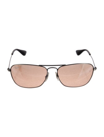 Ray-Ban Aviator Tinted Sunglasses
