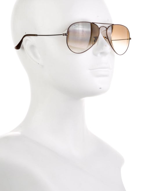 Ray-Ban Large Aviator Sunglasses