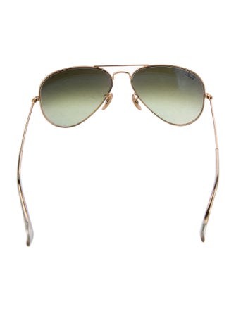 Ray-Ban Large Aviator Sunglasses