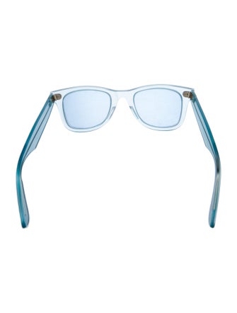 Ray-Ban Wayfarer Gradient Sunglasses