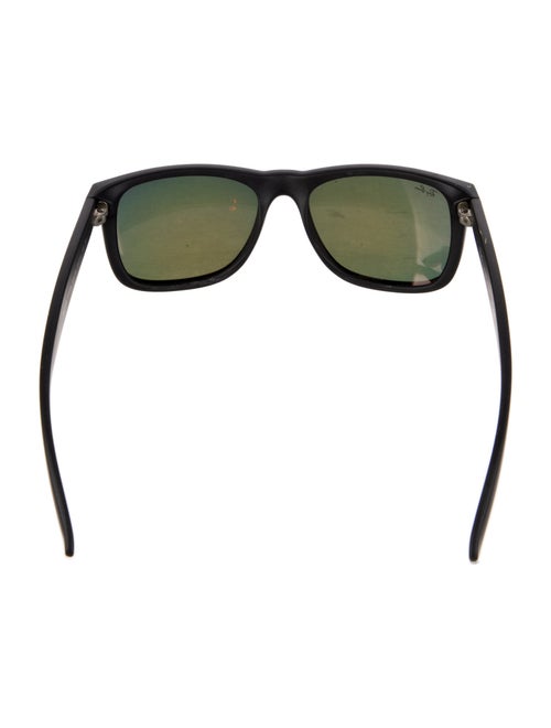 Ray-Ban Wayfarer Tinted Sunglasses