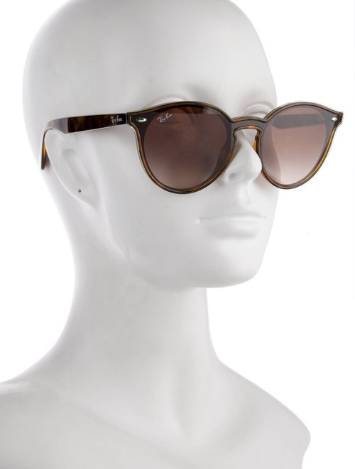 Ray-Ban Round Gradient Sunglasses