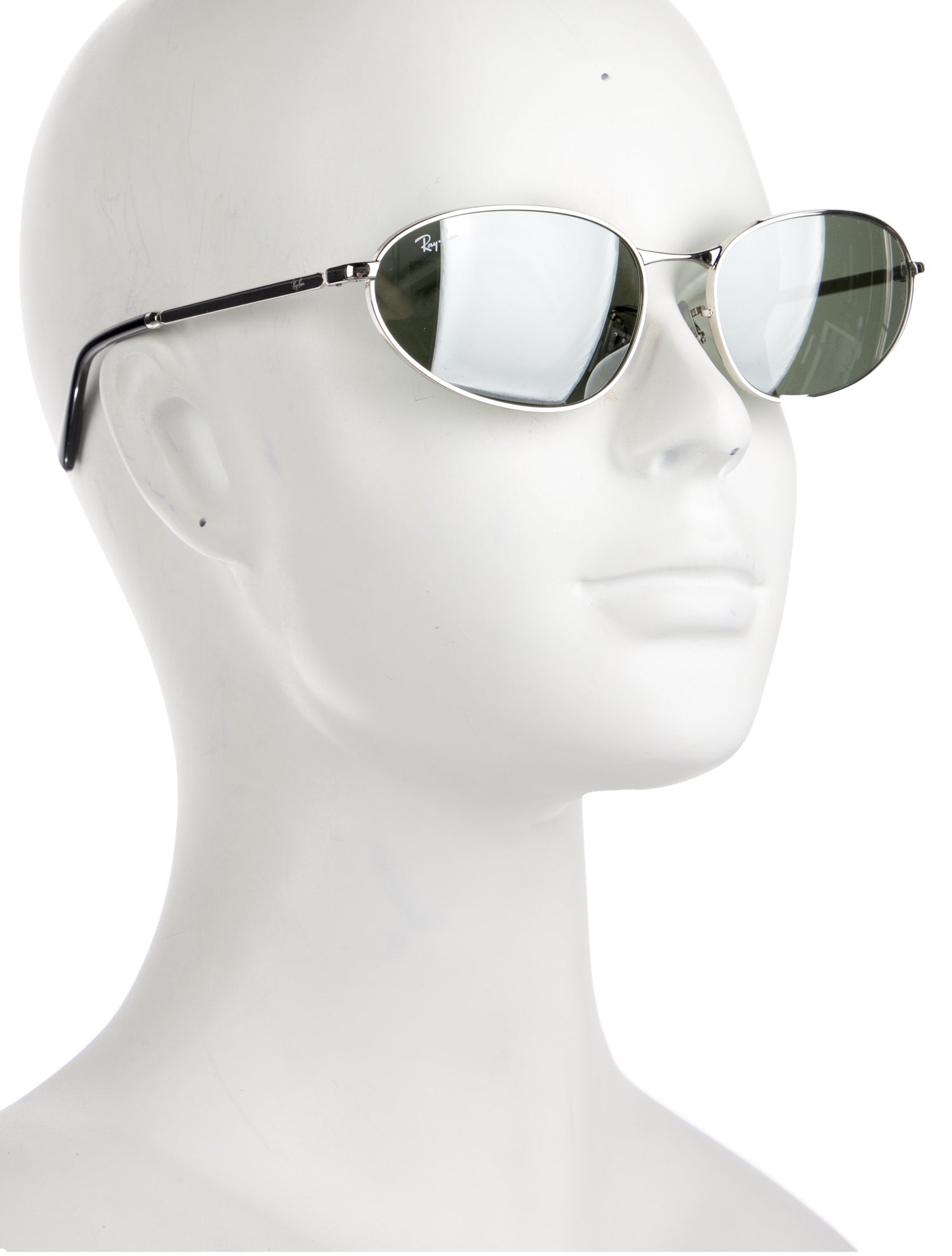 Ray-Ban Aviator Tinted Sunglasses