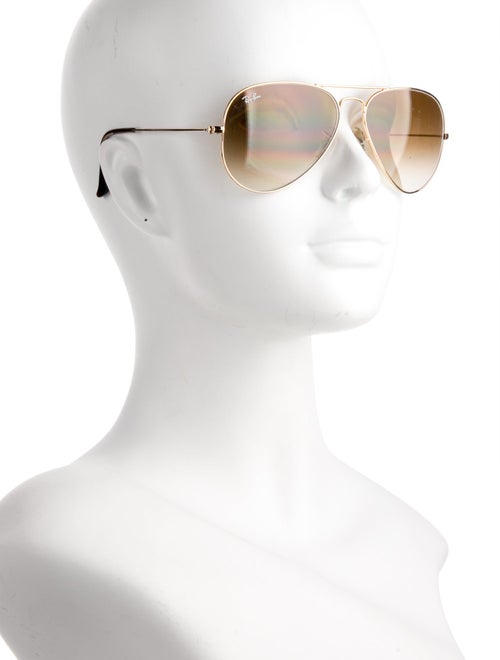 Ray-Ban Large Aviator Sunglasses