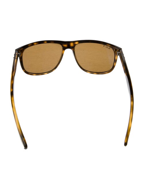Ray-Ban Wayfarer Tinted Sunglasses