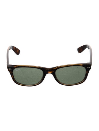 Ray-Ban Wayfarer Tinted Wayfarer Sunglasses