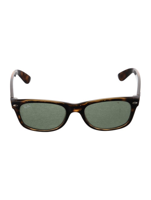 Ray-Ban Wayfarer Tinted Wayfarer Sunglasses