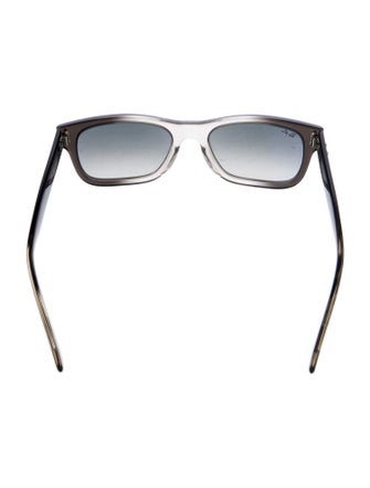 Ray-Ban Wayfarer Gradient Sunglasses