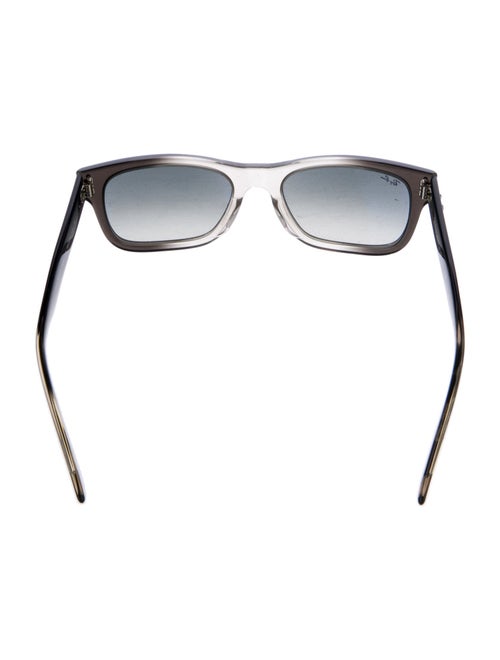 Ray-Ban Wayfarer Gradient Sunglasses