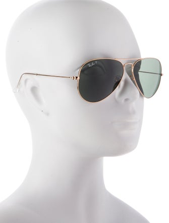 Ray-Ban Aviator Tinted Sunglasses