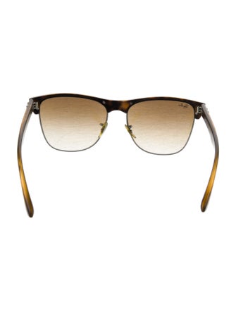 Ray-Ban Wayfarer Gradient Sunglasses
