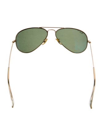 Ray-Ban Aviator Tinted Sunglasses
